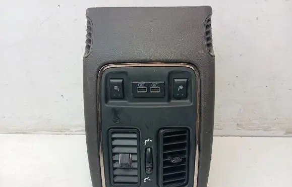 Jeep Grand Cherokee Rear air vent grill X96006401BL