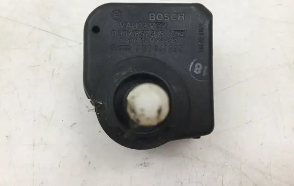 Audi A4 S4 B5 8D Headlight level adjustment motor 4D0941295