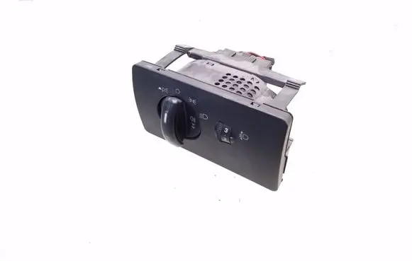Ford Mondeo Mk III Light switch 1S7T13A024BB