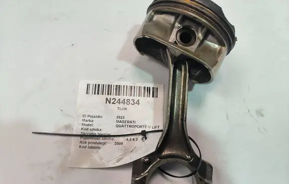 Maserati Quattroporte Connecting rod/conrod 