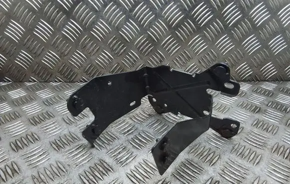 Peugeot Traveller Other engine bay part