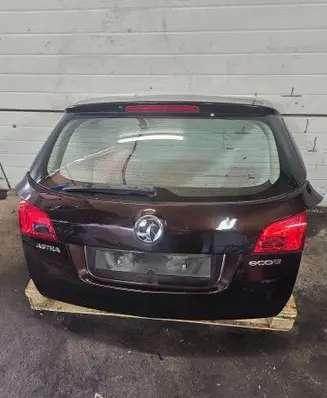 Opel Astra J Tailgate/trunk/boot lid