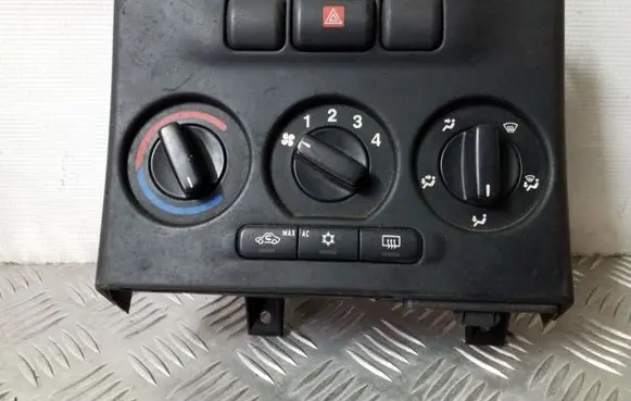 Opel Zafira A Climate control unit 024420732 90559839