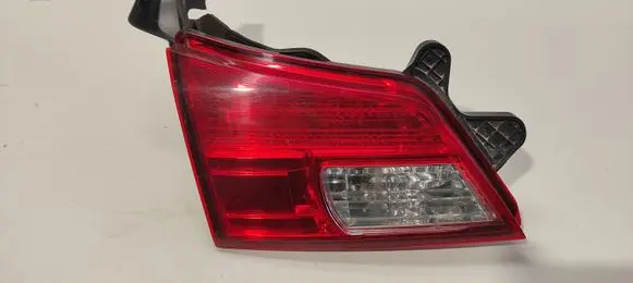 Subaru Outback Tailgate rear/tail lights 13220072 A045053