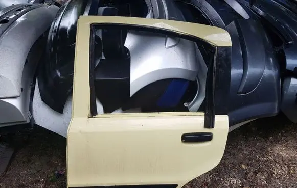 Fiat Panda II Rear door