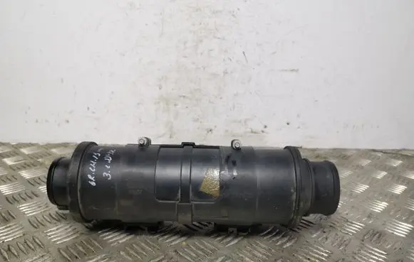 Jeep Grand Cherokee Air intake duct part 52014497AB