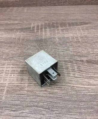Renault Laguna I Other relay 7700822929 60237003