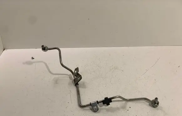 Renault Koleos I Fuel injector supply line/pipe 734026B