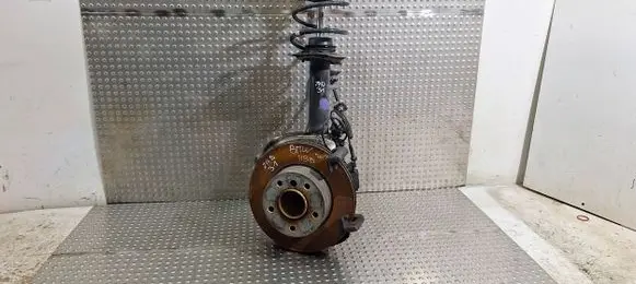 BMW 1 F20 F21 Front wheel hub spindle knuckle 6792285 6862171