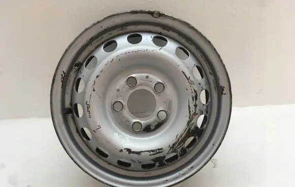 Mercedes-Benz Vito Viano W638 R15 steel rim 