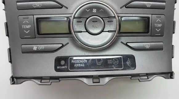 Toyota Auris 150 Climate control unit 5590002220B 1ND