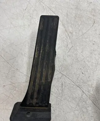 BMW 5 F10 F11 Accelerator throttle pedal 685264401
