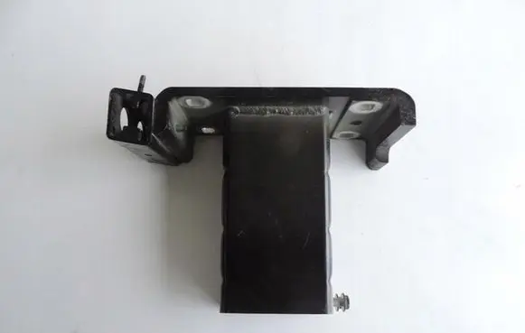 Land Rover Range Rover Sport L494 Front bumper cross member 103A33AC