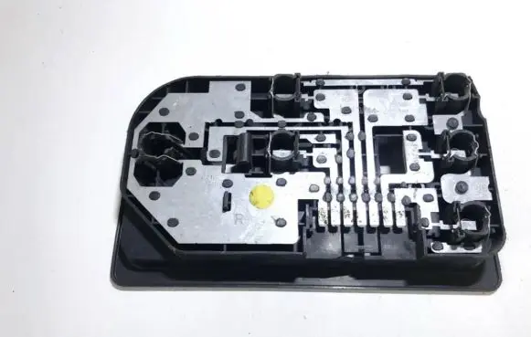 Volvo 440 Tail light bulb cover holder