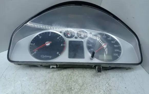 Speedometer (instrument cluster)