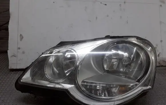 Volkswagen Polo IV 9N3 Headlight/headlamp 89311996