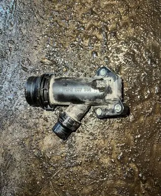 BMW 7 E65 E66 Engine coolant pipe/hose 11122247744