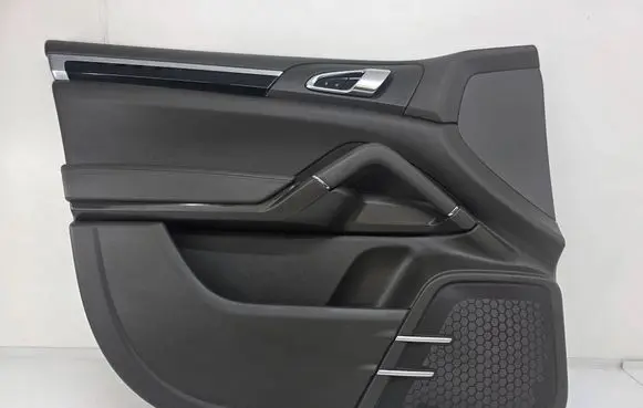 Porsche Cayenne (92A) Front door card panel trim 7P5867011C