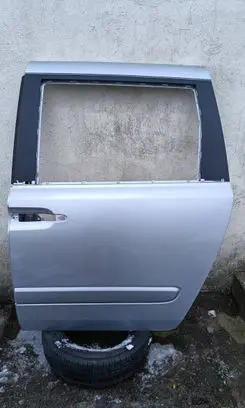 KIA Carnival Side sliding door 