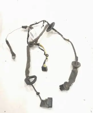 Volvo V50 Front door wiring loom/harness boot 30682248 996692102