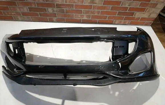 Ferrari Portofino Front bumper 89140600