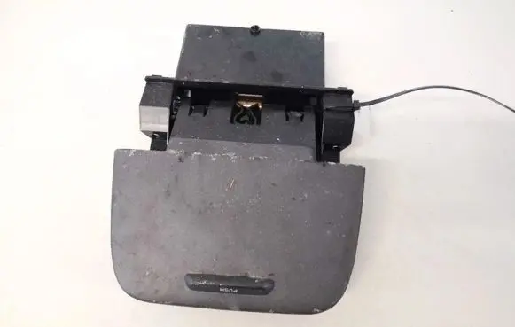 Volvo S70 V70 V70 XC Car ashtray 9158408