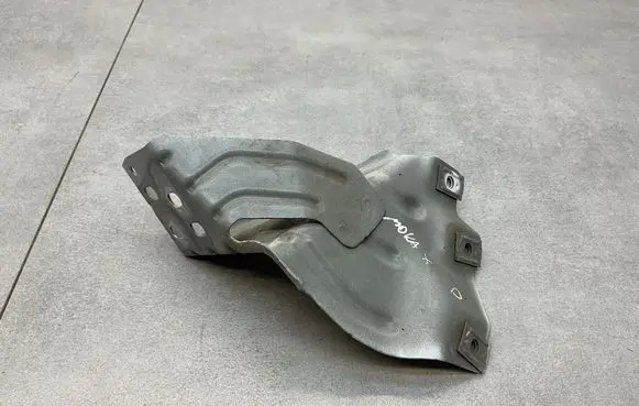 Opel Mokka X Fender mounting bracket 