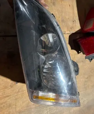 Ford Focus C-MAX Headlight/headlamp 3S5113N060AA