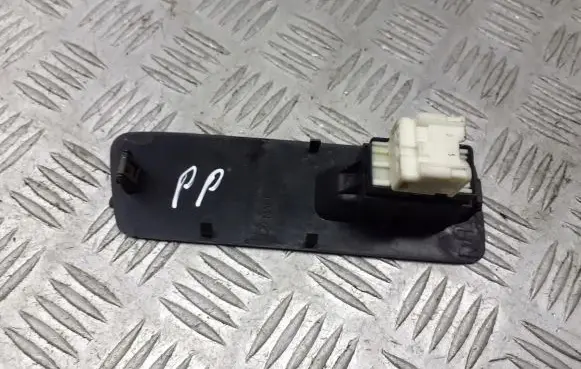 Subaru Forester SF Quarter vent window switch 