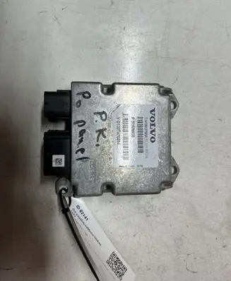 Volvo V40 Airbag control unit/module P31406938 T141391270254 VO139TA70254