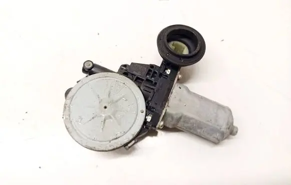 Lexus RX 300 Rear door window regulator motor 