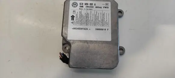 Skoda Fabia Mk1 (6Y) Airbag deployment crash/impact sensor 1C0909601A