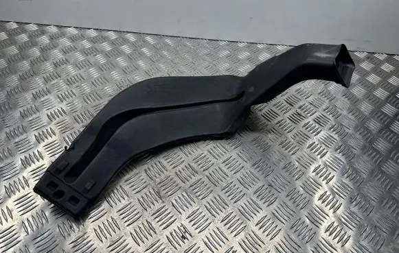 Lexus GS 300 350 430 450H Cabin air duct channel 8721330370