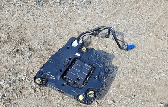 Citroen C3 AdBlue liquid reservoir 12628