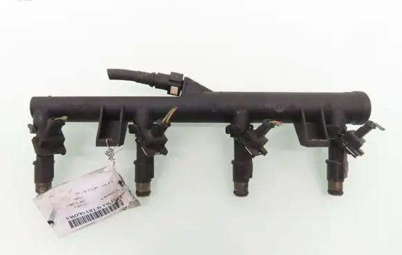 Citroen Xsara Picasso Fuel main line pipe 9628084680 01F005A