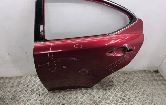 Lexus IS 220D-250-350 Rear door