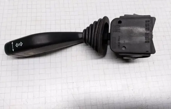 Opel Astra G Indicator stalk 90560990 90560991 12263700