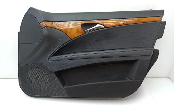Mercedes-Benz E W211 Front door card panel trim A2117200667