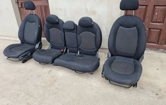 Mini Cooper Countryman R60 Seat set 