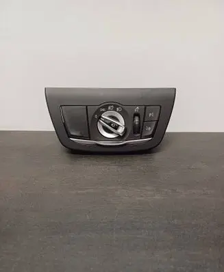 BMW 5 G30 G31 Light switch 9472967