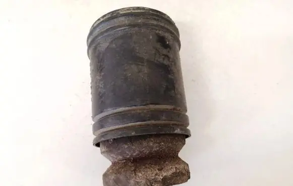BMW 5 E39 Front shock absorber dust cover boot 1137932
