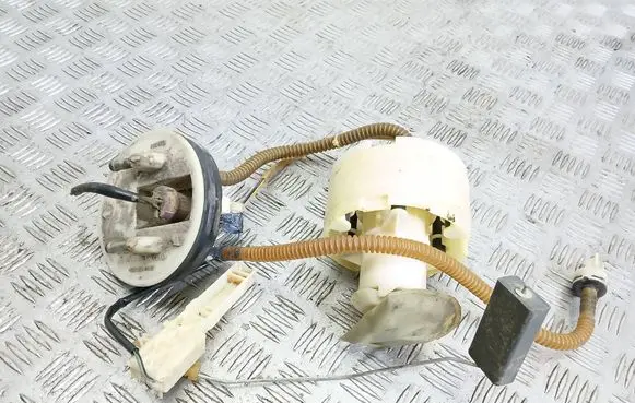 Audi A4 S4 B5 8D In-tank fuel pump 8D0201319