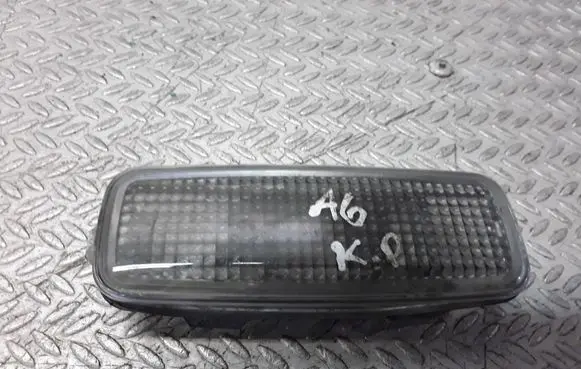 Audi A6 S6 C5 4B Front door interior light 8L0947105A