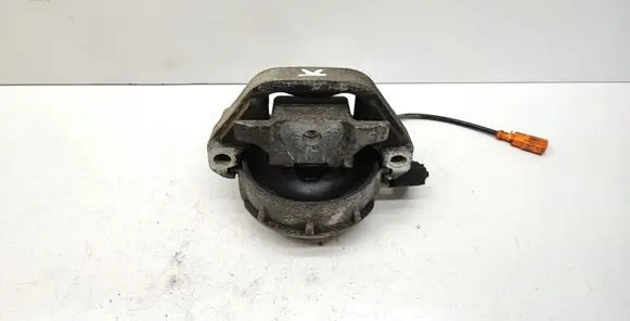 Audi A6 S6 C7 4G Engine mount bracket