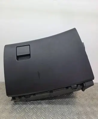 Opel Insignia A Glove box 13308550 13308551