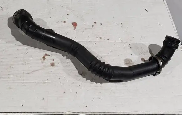 Ford C-MAX II Intercooler hose/pipe BV616K863BC 1050954S01
