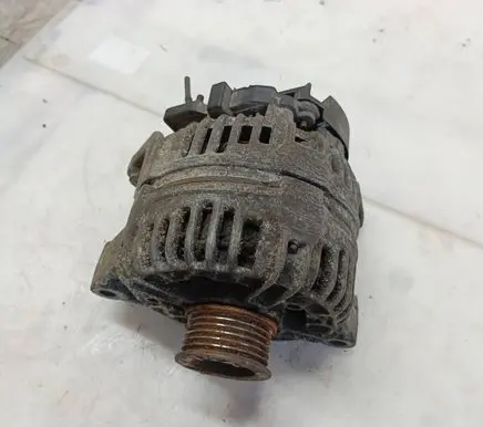 Opel Zafira A Generator/alternator 0124415005 90561168
