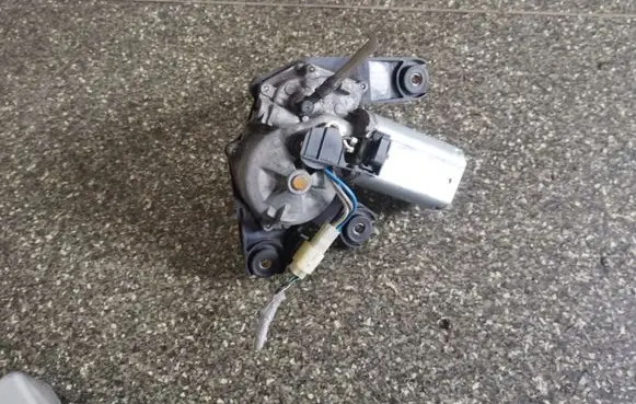 Honda Civic Rear window wiper motor