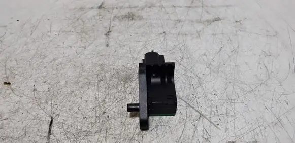 Volkswagen PASSAT B7 Airbag deployment crash/impact sensor 5N0959351B