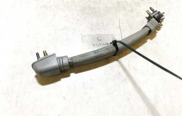 Chevrolet Tacuma Rear interior roof grab handle